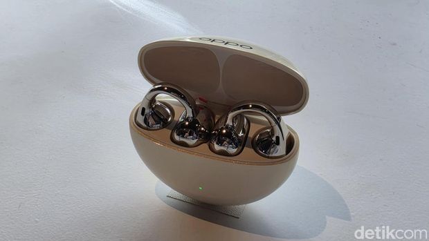 Oppo Enco dan Watch