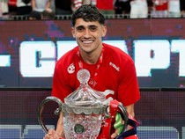 Viral Pemain Pecahkan Trofi Usai Juara Piala Rusia