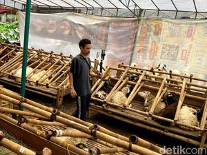 Siasat Kekinian Pedagang Hewan Kurban di Bandung
