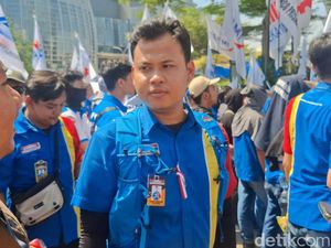 Buruh Indomaret Tolak Upah Lembur Tanggal Merah Diganti Hari Libur