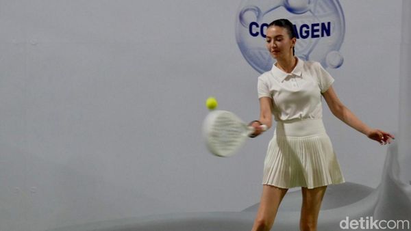 Raline Shah Curi Perhatian dengan Aksi Sporty di Lapangan Padel