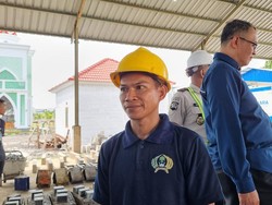 Senangnya Napi Lapas Tangerang Bikin Paving Block Dapat Cuan Tiap Bulan