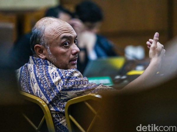 Sidang Kasus Korupsi Eks Dirut PGN Hadirkan Pemeriksaan Saksi