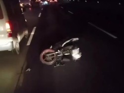 Viral Pemotor Masuk Tol Purbaleunyi Berujung Ditabrak Truk