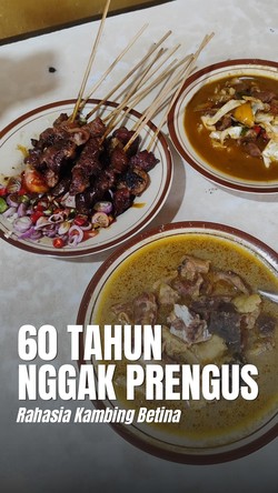 Video: Warung Sederhana Sate Keroncong, Sate Kambing Legend Jakarta Timur!