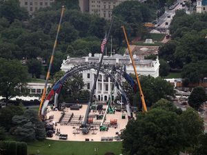 Wujud Gedung Putih yang Disulap Jadi Arena UFC