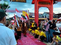 57 Biksu Thudong Tiba di Muntilan Magelang, Besok Naik Puncak Candi Borobudur