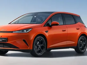 BYD Pamer Hatchback PHEV Baru Dolphin G DM-i
