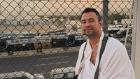Foto: Gaya Syahdu Artis Indonesia Naik Haji 2026, Jalani Wukuf di Arafah