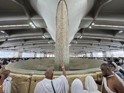 Jemaah Nafar Awal Diminta Segera Tinggalkan Jamarat, Bus Siap Angkut Jemaah ke Makkah