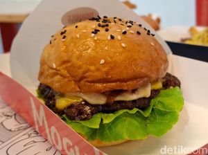 Burger Fancy Rp150 Ribuan Baru di BSD, Gimana Ya Rasanya?