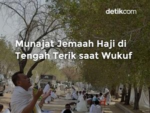 Video: Munajat Jemaah Haji di Tengah Terik saat Wukuf