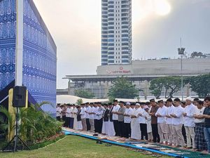 Ribuan Warga Salat Idul Adha 1447 H di Lapangan Merdeka Medan