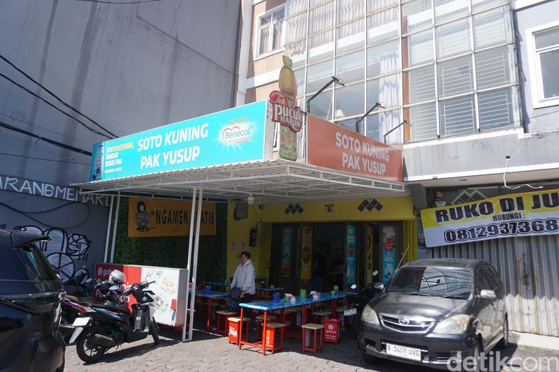 Soto Kuning Pak Yusup di Surya Kencana Bogor