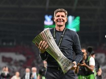 Juara Conference League Kado Perpisahan Glasner untuk Palace