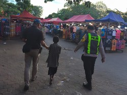 Anak Jalanan yang Ngelem di Jembatan Ampera Ditertibkan Polisi