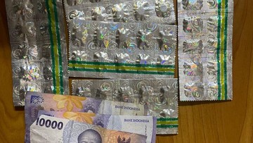 Polisi Tangkap 3 Penjual Obat Terlarang di Jakpus, 1.802 Butir Obat Disita