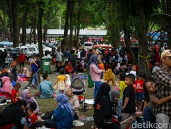Ragam Cerita Warga di Tempat Wisata saat Cuti Bersama Idul Adha