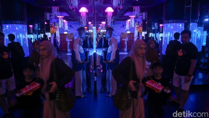 Mengisi Libur Panjang di Wisata Oceanium