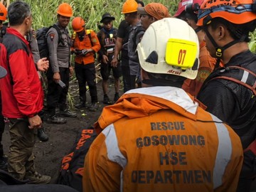 ERT NHM Jadi Bagian Tim SAR Gabungan Operasi Erupsi Gunung Dukono