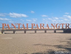 Awal Mula Wanita Misterius Dievakuasi SAR dari Tengah Parangtritis