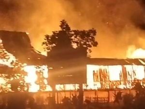 Gereja Katolik di Mimika Terbakar, Api Diduga dari Lilin yang Lupa Dipadamkan