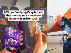 Pesan Cokelat di Pesawat, Penumpang Ini Kaget Bentuknya Aneh!