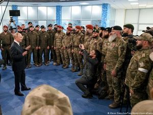 Putin Janjikan Hapus Utang Warga yang Ikut Perang Ukraina