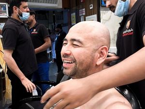 Raffi Ahmad Tampil Plontos Jalani Ibadah Haji