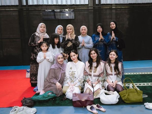 Salat Idul Adha Keluarga Andara Tanpa Raffi Ahmad