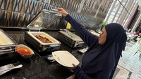Menikmati Breakfast Premium di The Trans Luxury Hotel Surabaya