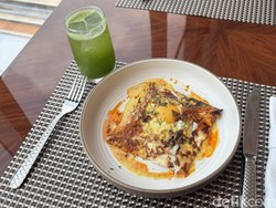 Sarapan Mewah Galette Egg Cakalang Cuma di Trans Luxury Hotel Surabaya