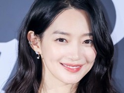 Visualnya Awet Muda, Penampilan Shin Min Ah di Usia 42 Bikin Terpesona