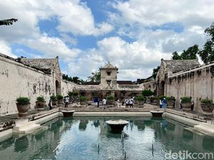 Taman Sari, Destinasi Favorit Jogja di Long Weekend