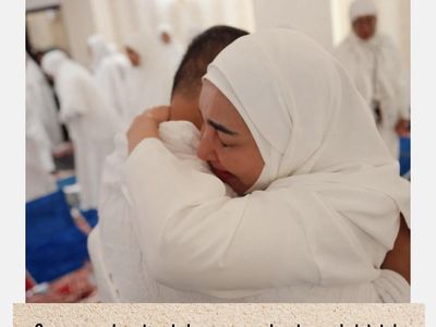 Tangis Ashanty dan Anang Hermansyah saat Jalani Ibadah Haji