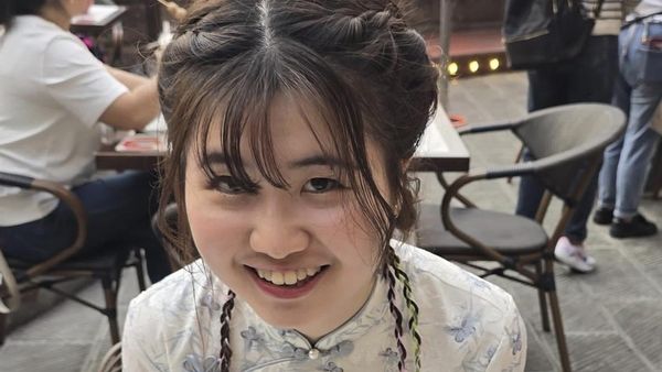 Gracia Caroline Hobi Kulineran, Cicip Makanan Korea hingga China Autentik!