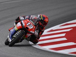 Momen Apes Hakim Danish, 2 Kali Crash di Hari Pertama Moto3 Italia