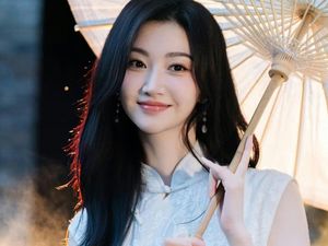 8 Foto Aktris Tercantik Beijing yang Menghilang karena Skandal Ibu Pengganti