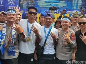 Atep Harap Persib Tak Lepas Robi dan Kakang Musim Depan