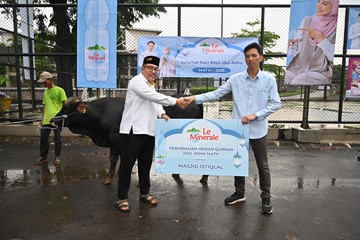 Le Minerale Salurkan Hewan Kurban ke Masjid Istiqlal pada Idul Adha 2026