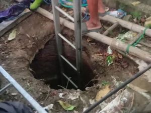 Bersihkan Pekarangan, Wanita Situbondo Terperosok ke Septic Tank 4 Meter