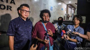 Tokoh Adat Papua Laporkan Pembuat Film Dokumenter Pesta Babi