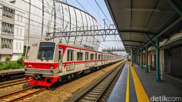 Berita dari Detik Finance: Wajah Baru Transportasi Jakarta Utara, Stasiun JIS Hampir Selesai