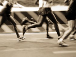 Kebelet BAB Saat Race, Nyata atau Cuma Sugesti? Ini Kata Dokter soal Runners Trot