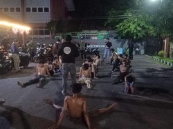 20 Anggota Geng Motor Mau Tawuran di Makassar Ditangkap Saat Pesta Miras