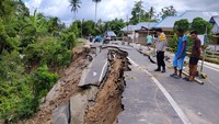 Video: Separah Ini Kondisi Jalan Amblas di Pulubala, Gorontalo