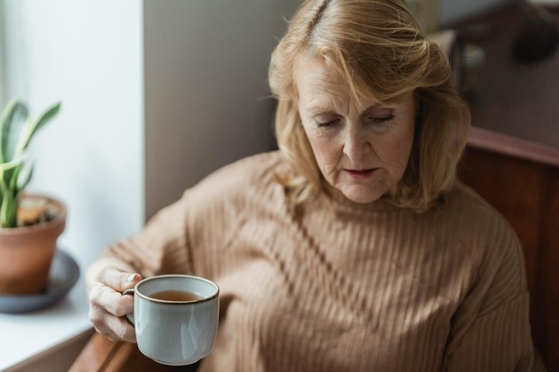 Hidup penuh kesadaran, salah satu pilar nonnamaxxing/Foto: Pexels.com/Teona Swift Nonnamaxxing mendorong hidup dengan penuh kesadaran agar lebih tenang, tidak stres, dan lebih menikmati setiap momen hidup.
