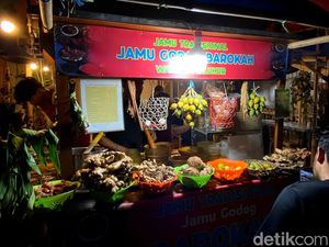 Wisata Kuliner Sehat di Antapani Bandung, Jamu Godoknya Bikin Nagih