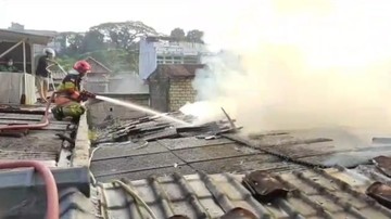 Sakelar Listrik Meledak, Rumah di Sempur Bogor Kebakaran