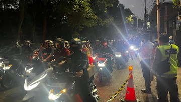 Sudin SDA Jaksel Minta Maaf Perbaikan Jalan Amblas di Lenteng Agung Bikin Macet